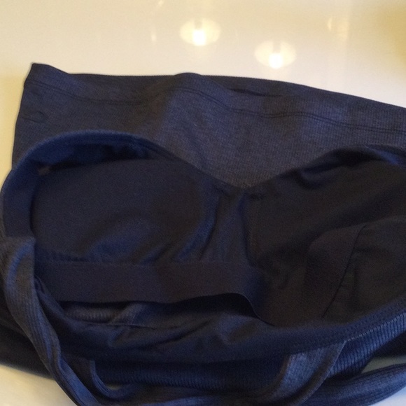 💜❤️ NWT 2 piece GapFit set. - Picture 2 of 7